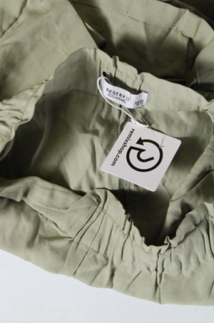 Spódnico-spodnie Reserved, Rozmiar M, Kolor Zielony, Cena 26,40 zł