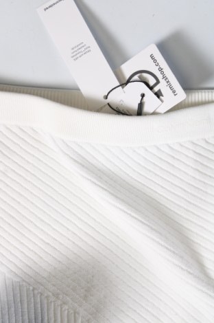 Пола Calvin Klein, Размер XS, Цвят Бял, Цена 168,60 лв.