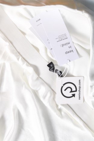 Φούστα Gina Tricot, Μέγεθος XL, Χρώμα Λευκό, Τιμή 15,98 €