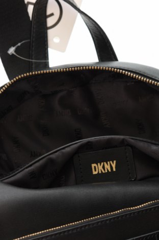 Раница DKNY, Цвят Черен, Цена 234,00 лв.