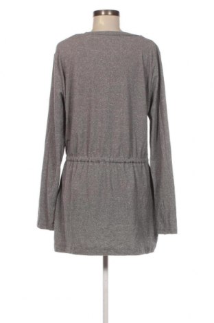 Kleid, Größe M, Farbe Grau, Preis € 11,10