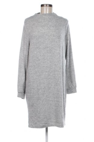 Kleid, Größe M, Farbe Grau, Preis € 4,99