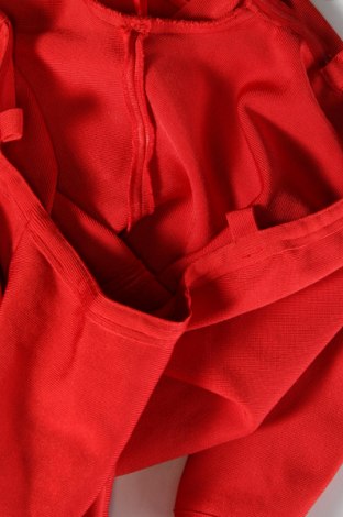 Šaty , Velikost L, Barva Červená, Cena  254,00 Kč