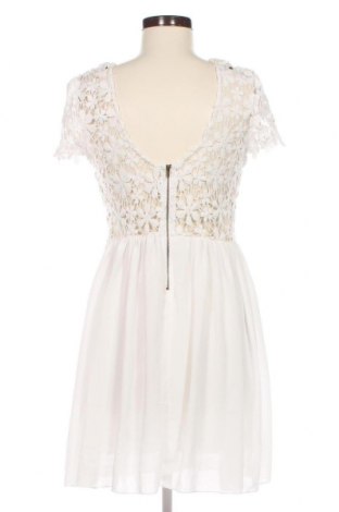 Kleid, Größe S, Farbe Weiß, Preis 8,45 €