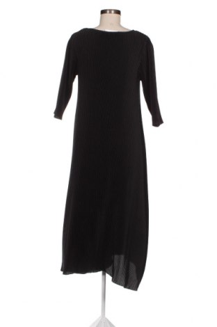 Šaty , Velikost M, Barva Černá, Cena  226,00 Kč