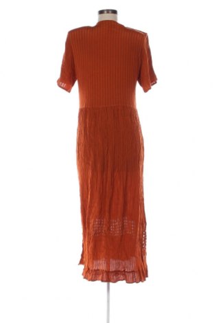 Šaty , Velikost M, Barva Oranžová, Cena  685,00 Kč