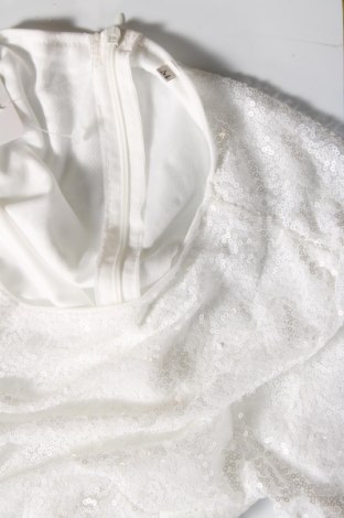 Kleid, Größe M, Farbe Weiß, Preis 21,00 €