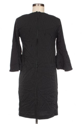 Kleid, Größe M, Farbe Schwarz, Preis € 8,90
