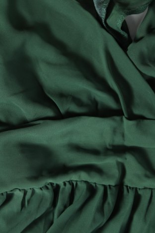 Kleid, Größe M, Farbe Grün, Preis 56,34 €