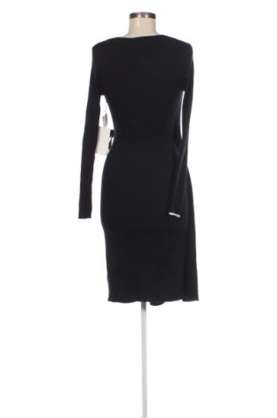 Šaty , Veľkosť M, Farba Čierna, Cena  14,34 €