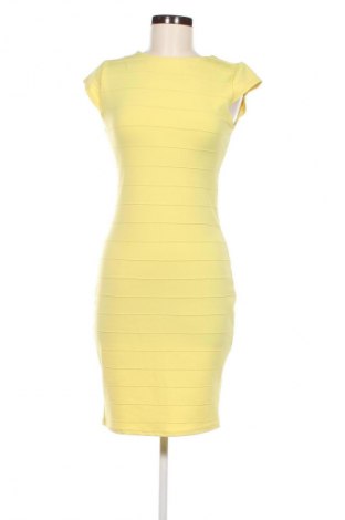 Šaty , Velikost M, Barva Žlutá, Cena  440,00 Kč