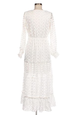 Kleid, Größe S, Farbe Weiß, Preis 22,20 €