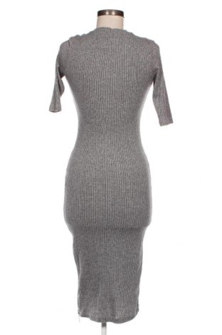 Kleid ASOS, Größe M, Farbe Grau, Preis 15,91 €