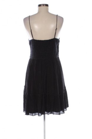 Kleid About You, Größe M, Farbe Schwarz, Preis € 15,98