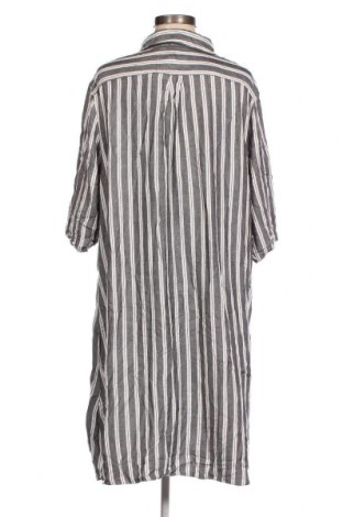 Kleid Ava & Viv, Größe M, Farbe Grau, Preis 12,11 €