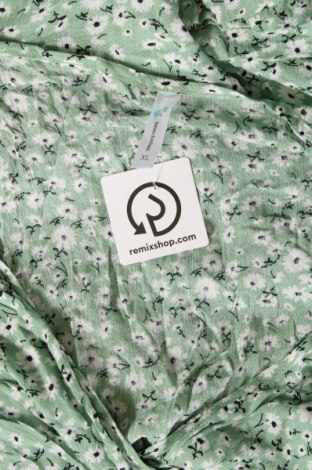 Kleid Beachsissi, Größe M, Farbe Grün, Preis 20,04 €