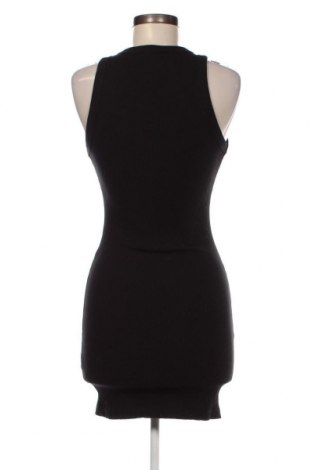 Φόρεμα Bershka, Μέγεθος S, Χρώμα Μαύρο, Τιμή 9,33 €