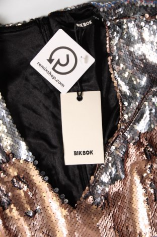 Φόρεμα Bik Bok, Μέγεθος M, Χρώμα Ασημί, Τιμή 28,77 €