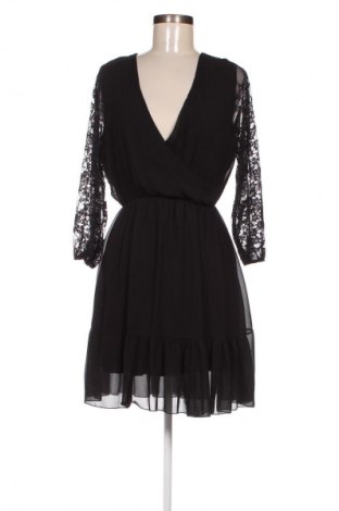 Kleid Boohoo, Größe L, Farbe Schwarz, Preis 29,68 €