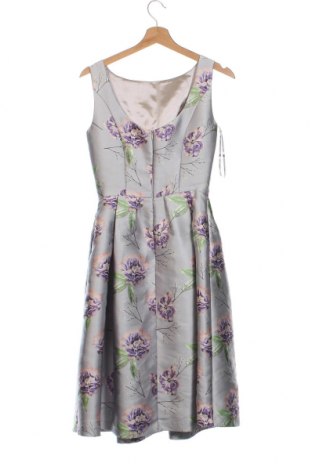 Kleid Chi Chi, Größe S, Farbe Grau, Preis 22,18 €