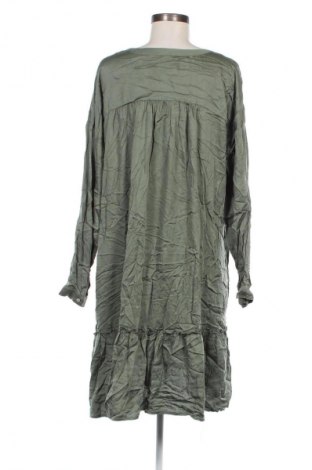 Kleid Claire, Größe L, Farbe Grün, Preis 45,23 €