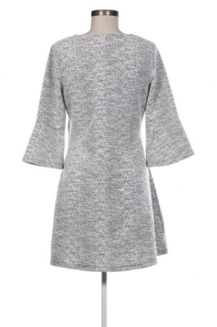 Kleid Colloseum, Größe M, Farbe Grau, Preis € 11,10