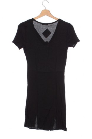 Kleid Cropp, Größe XS, Farbe Schwarz, Preis 15,91 €