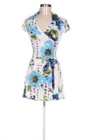 Kleid Donna, Größe S, Farbe Mehrfarbig, Preis 15,90 €
