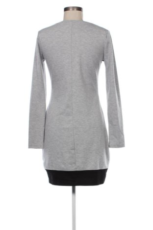 Kleid Edc By Esprit, Größe M, Farbe Grau, Preis € 16,70