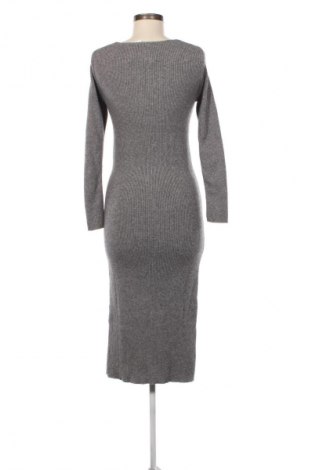 Kleid Edited, Größe M, Farbe Grau, Preis € 33,40