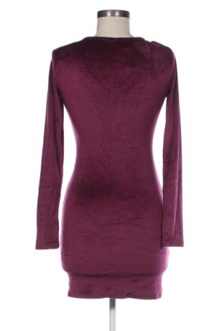 Kleid Fashion nova, Größe S, Farbe Lila, Preis 16,01 €