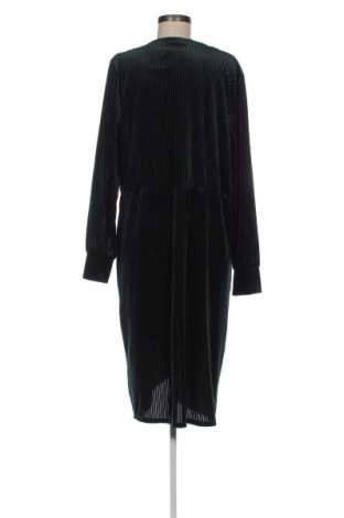 Kleid Free Quent, Größe XL, Farbe Grün, Preis € 18,37