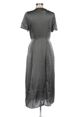 Kleid Guido Maria Kretschmer for About You, Größe M, Farbe Grün, Preis 39,69 €