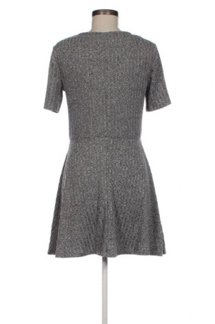 Kleid H&M Divided, Größe M, Farbe Grau, Preis € 11,50