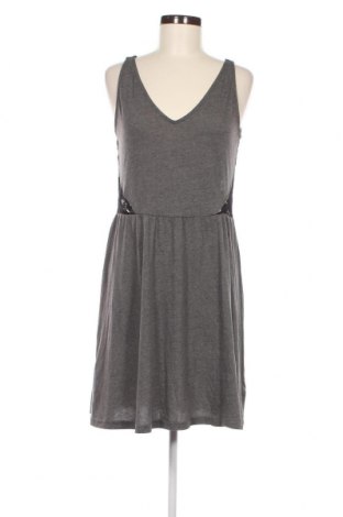 Kleid H&M Divided, Größe L, Farbe Grau, Preis € 8,45