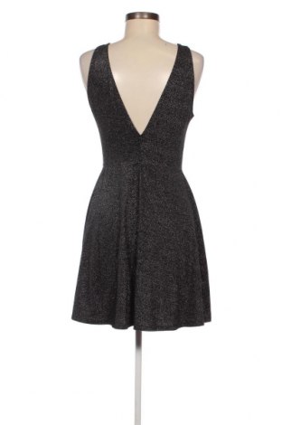 Kleid H&M Divided, Größe M, Farbe Silber, Preis 8,45 €