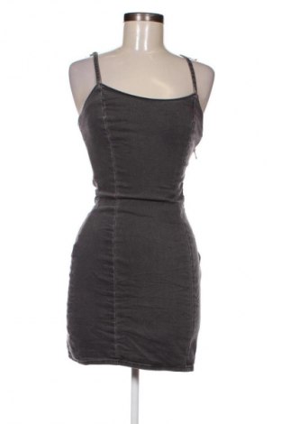 Kleid H&M Divided, Größe S, Farbe Grau, Preis 15,00 €