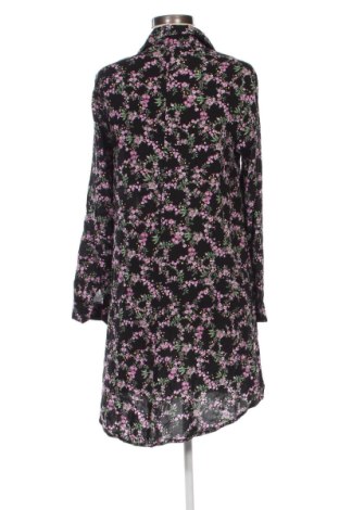 Kleid Janina, Größe M, Farbe Mehrfarbig, Preis 8,90 €