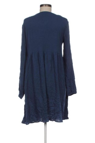 Kleid Janina, Größe M, Farbe Blau, Preis 11,10 €