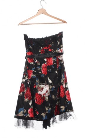 Rochie Jennifer Taylor, Mărime M, Culoare Multicolor, Preț 29,99 Lei