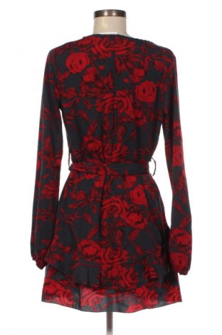Kleid Missguided, Größe XXS, Farbe Mehrfarbig, Preis 10,09 €
