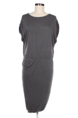 Kleid Noa Noa, Größe L, Farbe Grau, Preis 25,16 €