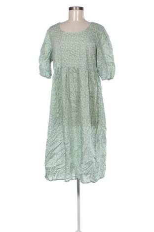 Kleid Noella, Größe L, Farbe Grün, Preis € 20,18