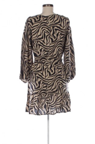 Kleid ONLY, Größe M, Farbe Mehrfarbig, Preis 31,96 €