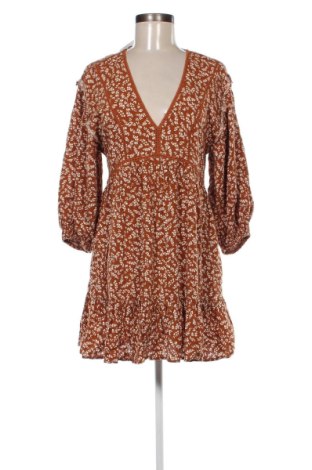 Φόρεμα Pull&Bear, Μέγεθος M, Χρώμα Πολύχρωμο, Τιμή 8,97 €