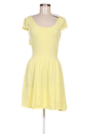 Φόρεμα Reserved, Μέγεθος L, Χρώμα Κίτρινο, Τιμή 13,41 €