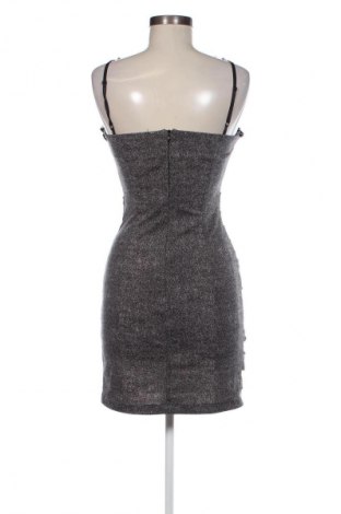 Kleid Rinascimento, Größe M, Farbe Grau, Preis 28,53 €