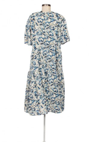 Kleid SHEIN, Größe 3XL, Farbe Mehrfarbig, Preis 11,10 €