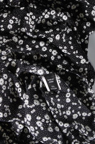 Kleid SHEIN, Größe XXL, Farbe Mehrfarbig, Preis € 11,10