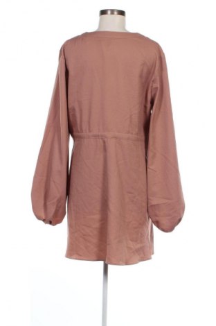 Kleid SHEIN, Größe M, Farbe Aschrosa, Preis 11,10 €